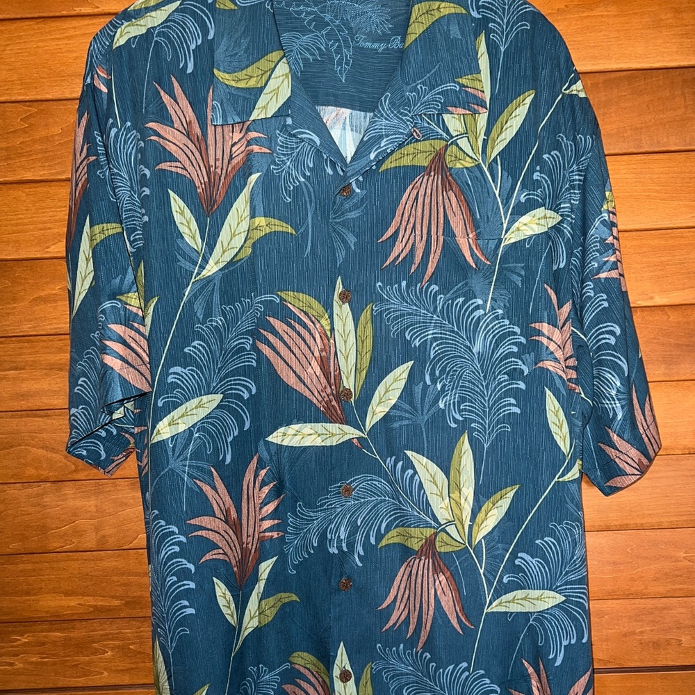 Blue Tommy Bahama Button Up Shirt
